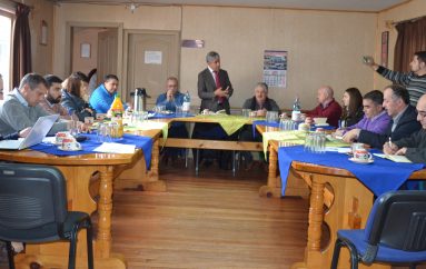 LONQUIMAY LIDERA CREAR ASOCIACION CORDILLERANA DE MUNICIPALIDADES