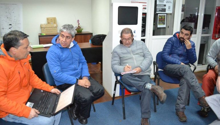 ALCALDE DE LONQUIMAY AGRADECE GESTIÓN DE MAQUINARIAS POR PARTE DEL INTENDENTE