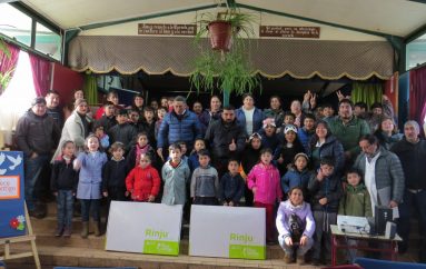 Niños de Pre-Kínder de Escuela Villa Troyo reciben sus Rincones del Juego 