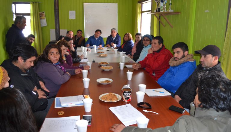 PRESIDENTE DEL CORE ARAUCANÍA Y ALCALDE SE REÚNEN CON ACTORES SOCIALES