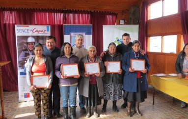 SENCE CAPACITÓ A 43 MUJERES DE LA COMUNA DE LONQUIMAY