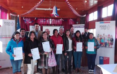 62 USUARIOS SE BENEFICIARON POR EL PROGRAMA YO EMPRENDO SEMILLA