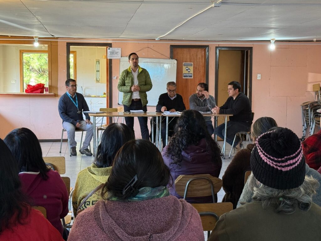 Reunión del Alcalde Eduardo Yáñez con el Grupo Pedregoso
