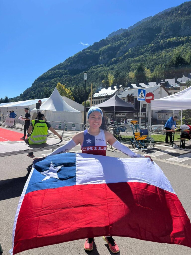 Destacada participación de Macarena Cayuqueo en el Mundial de Short Trail en Canfranc Pirineos 2025