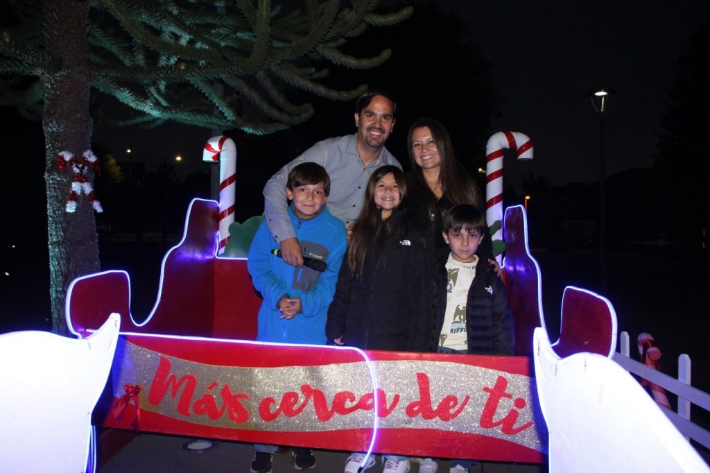 Encendido del Árbol de Navidad marcó el inicio de las celebraciones en la comuna